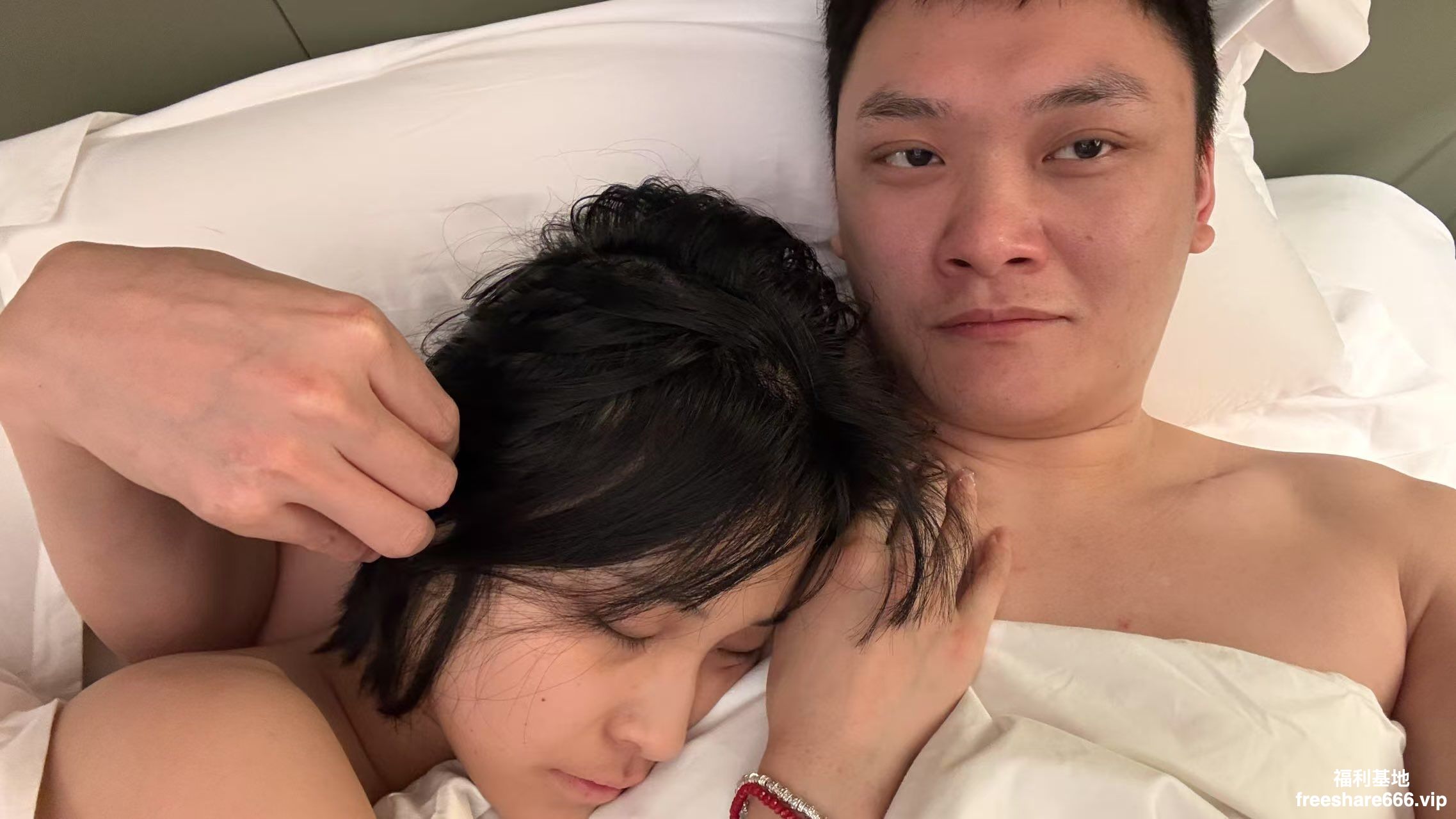 吃瓜前小米总监冯德兵包养200多个顶尖美女和学生妹被老婆发现后曝光视图合集